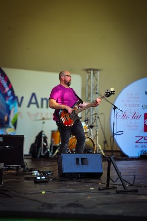 Amfq_121