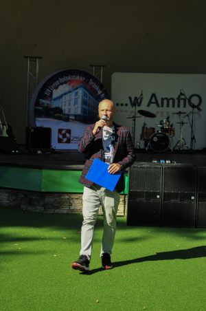Amfq_069